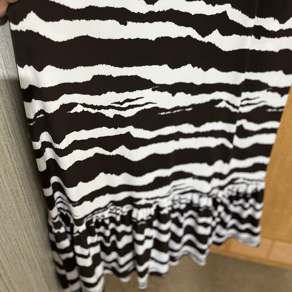 Michael Kors Women's Zebra Print Keyhole Halter Maxi Summer Dress Sz-XL - Picture 9 of 9